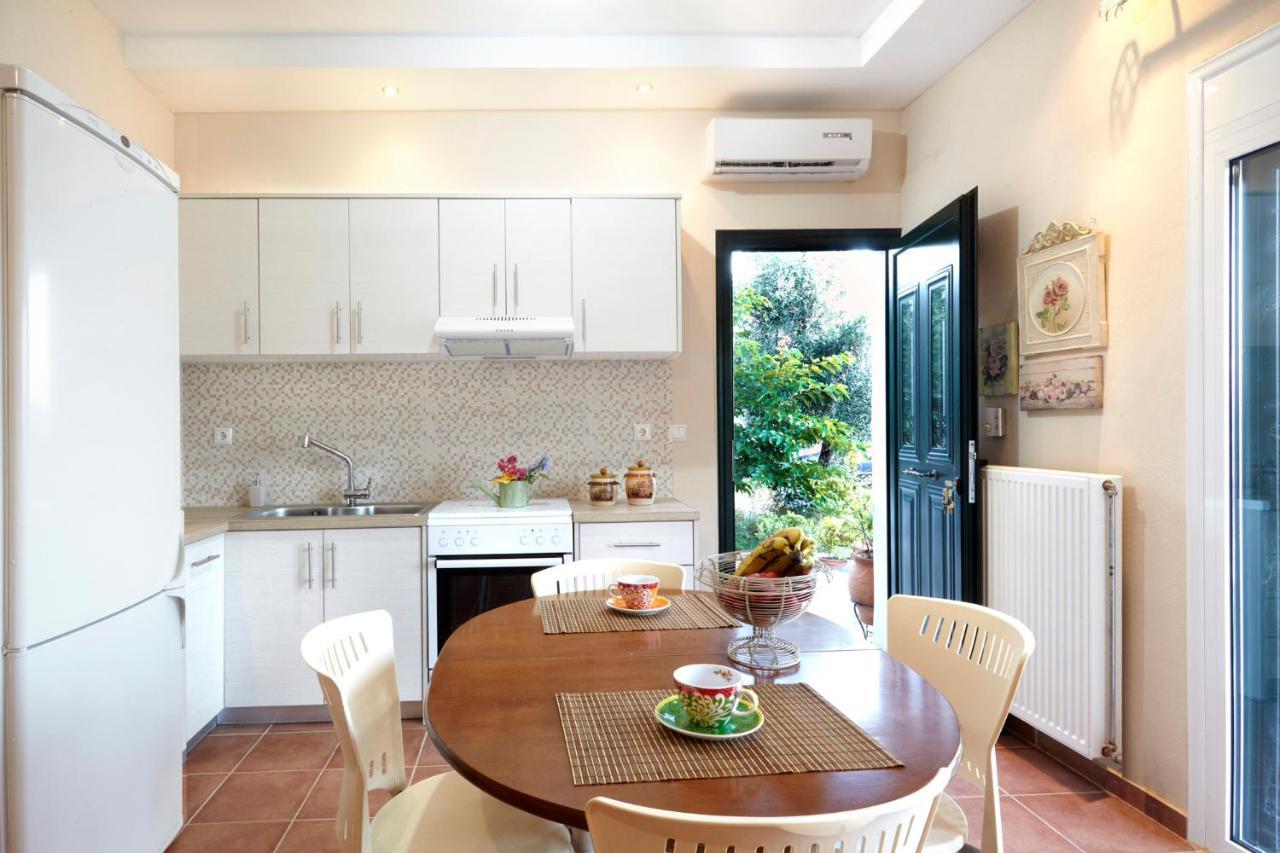 Bella View Apartment Скиатос Екстериор снимка